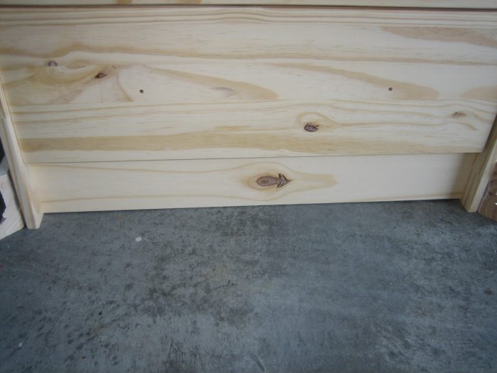 Amazing!!! Take a $35 IKEA Rast dresser and a little molding, paint and elbow grease and you'll have a pretty, customized night stand! IKEA Rast Hack Night Stands