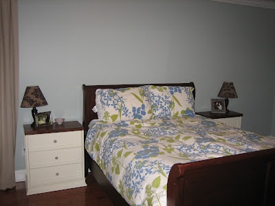 Master Bedroom: Photo Wall