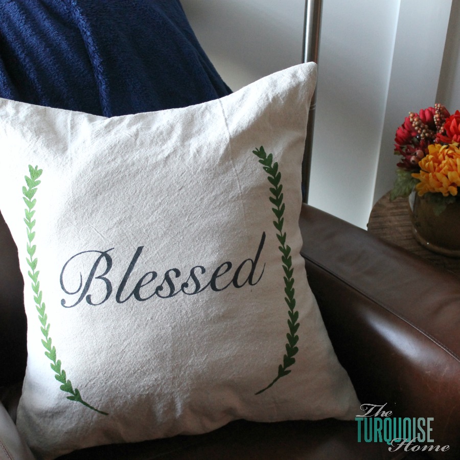 DIY Stenciled Drop Cloth Pillow #diy #dropcloth #silhouette