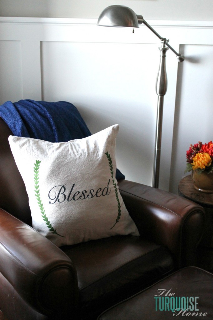 DIY Stenciled Drop Cloth Pillow #diy #dropcloth #silhouette