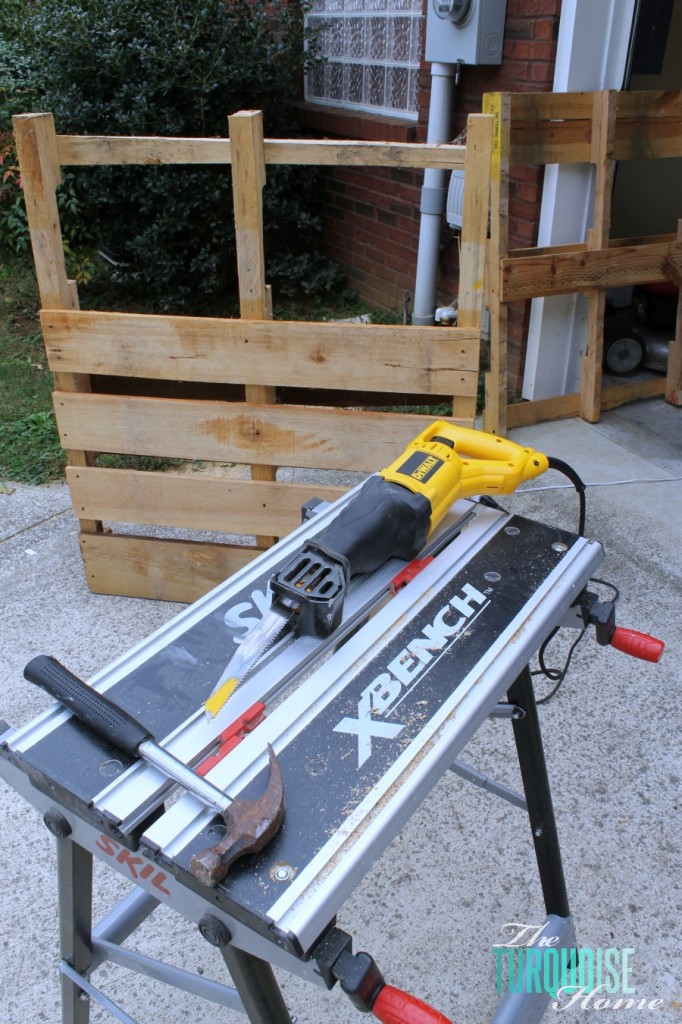 how to remove pallet boards