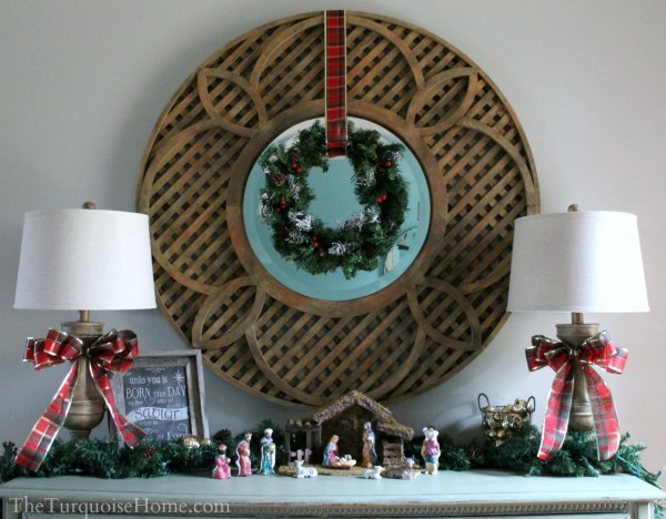 Christmas Home Tour 2013: Pretty in Plaid