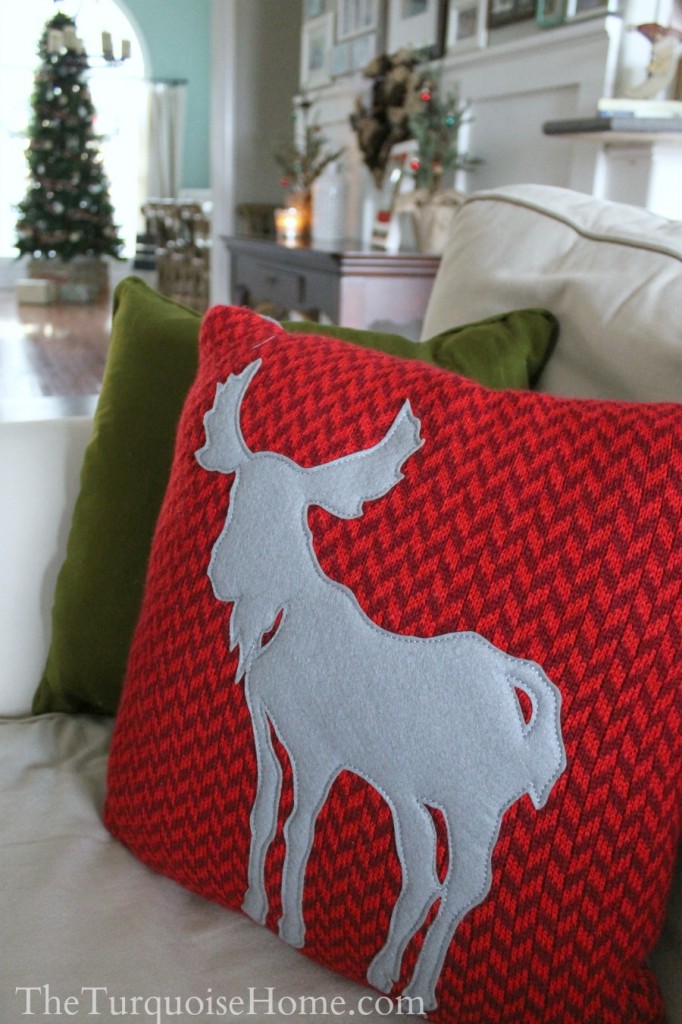 Christmas Home Tour 2013: Pretty in Plaid