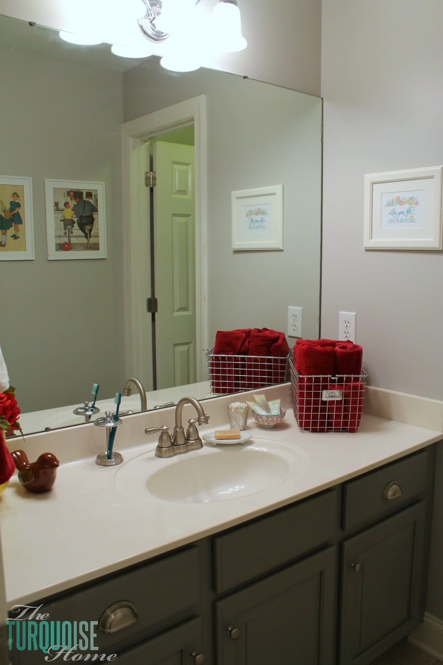 Traditional-Americana Guest Bathroom Update: painted walls, cabinets, new hardware and a punch of color!