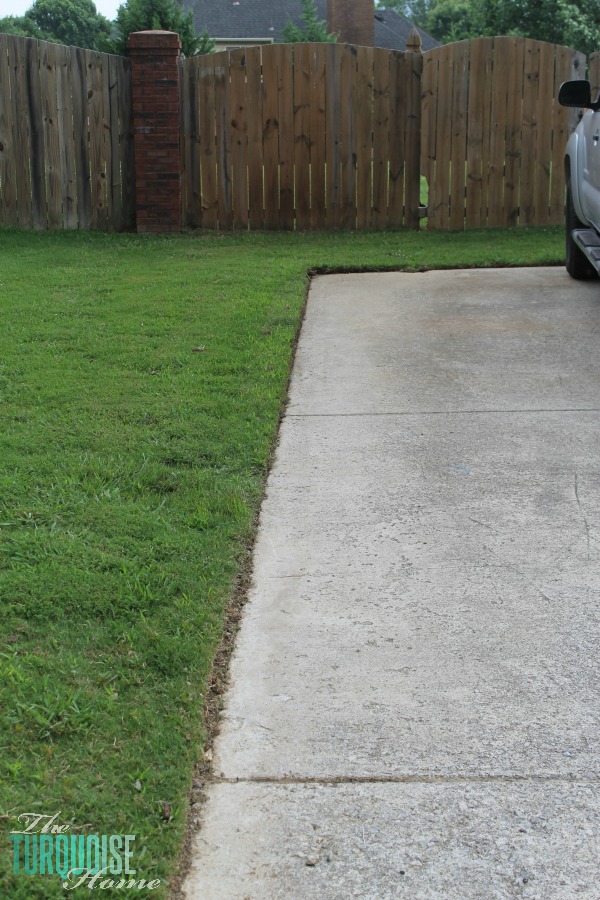 The driveway after edging | TheTurquoiseHome.com