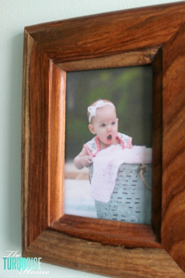 Such a sweet, girly gallery wall in a woodland nursery. All of the details at TheTurquoiseHome.com