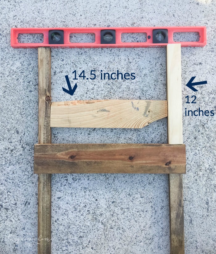Building a DIY Blanket Ladder