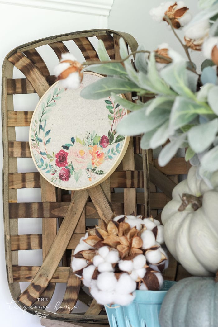 Neutral Fall Entryway & Kitchen