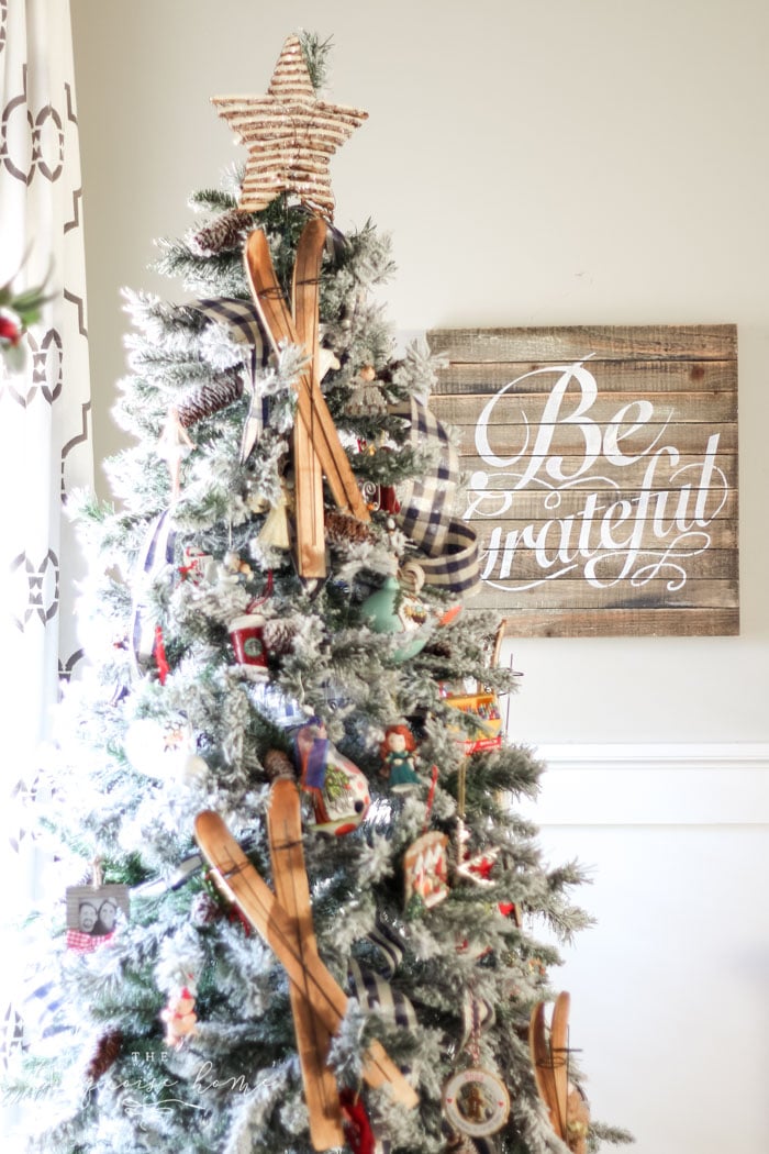 Fun and festive Christmas Tree with Be Grateful sign