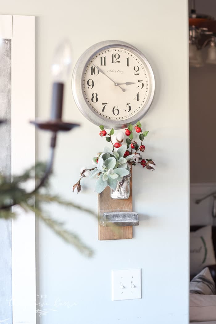 Adorable Farmhouse Christmas Kitchen ... and a real life tale of how this blogger balances motherhood and photo shoots. 🤪