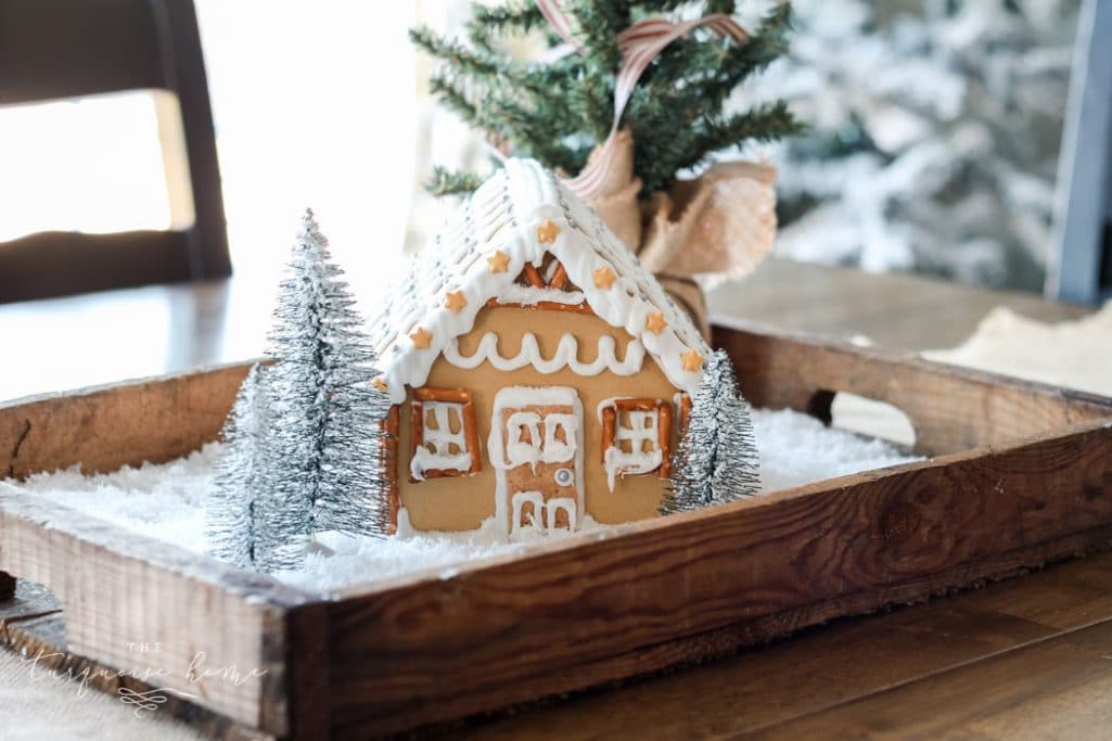 Adorable Farmhouse Christmas Kitchen ... and a real life tale of how this blogger balances motherhood and photo shoots. 🤪