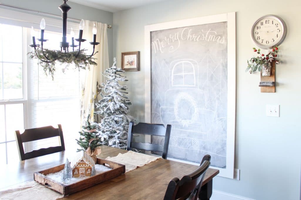 Adorable Farmhouse Christmas Kitchen ... and a real life tale of how this blogger balances motherhood and photo shoots. 🤪