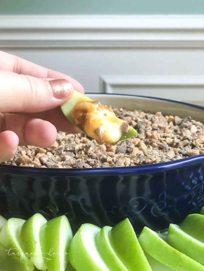 Make this easy Caramel Apple Cream Cheese Spread for your next tailgating event or special occasion.