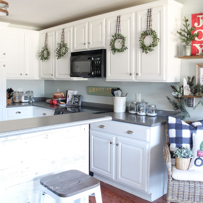Christmas Kitchen 2018 with 40+ more Christmas Home Tours!