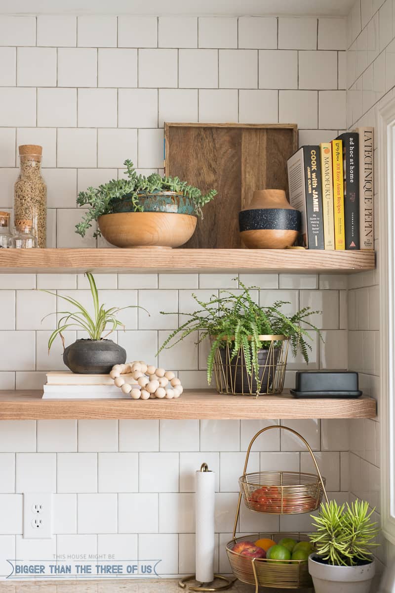 beautiful floating kitchen shelves