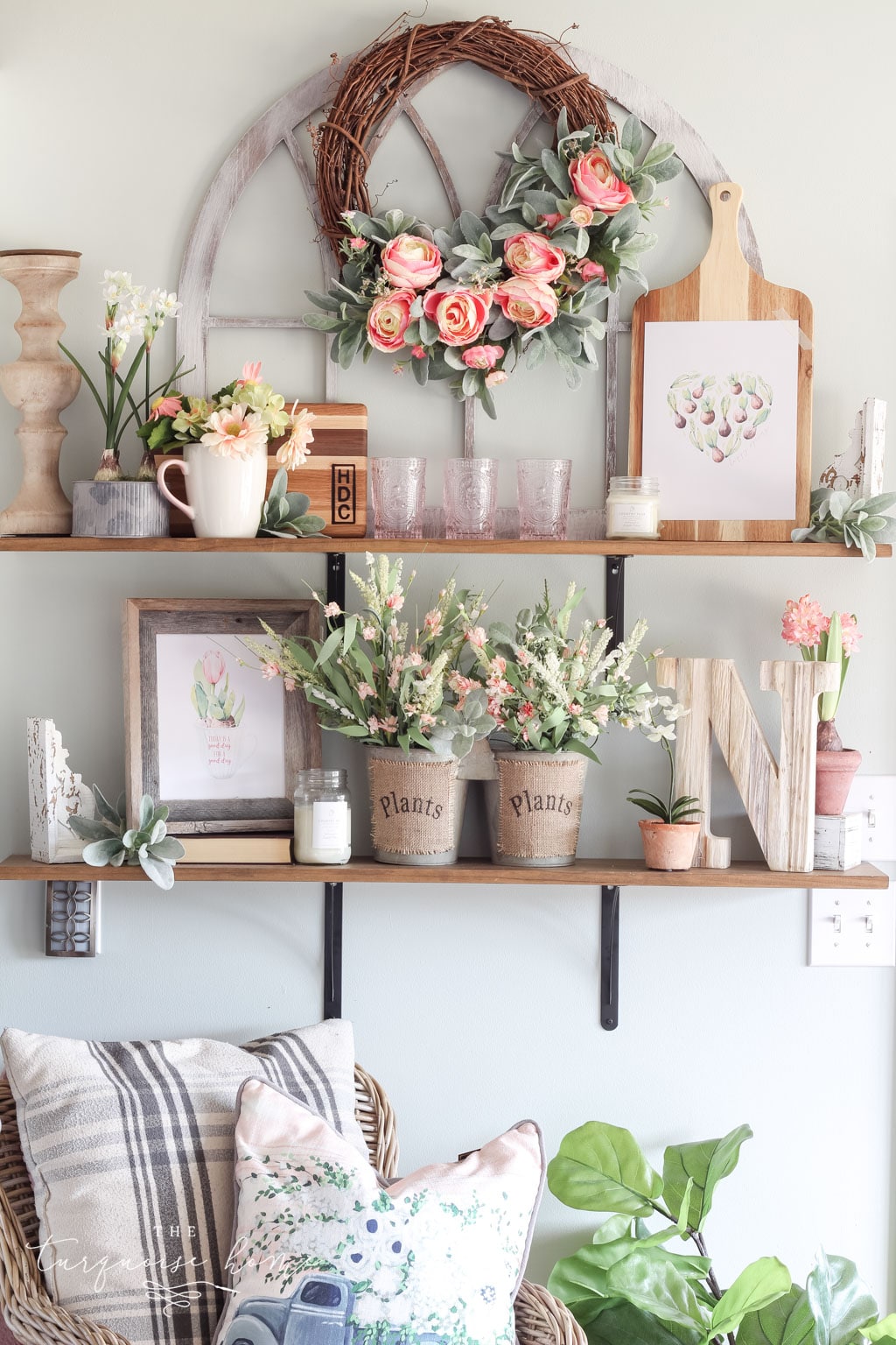 15+ Large Wall Decor Ideas