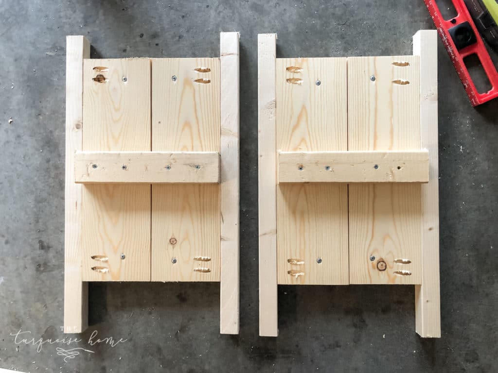 Step-by-step assembly of DIY wood planter