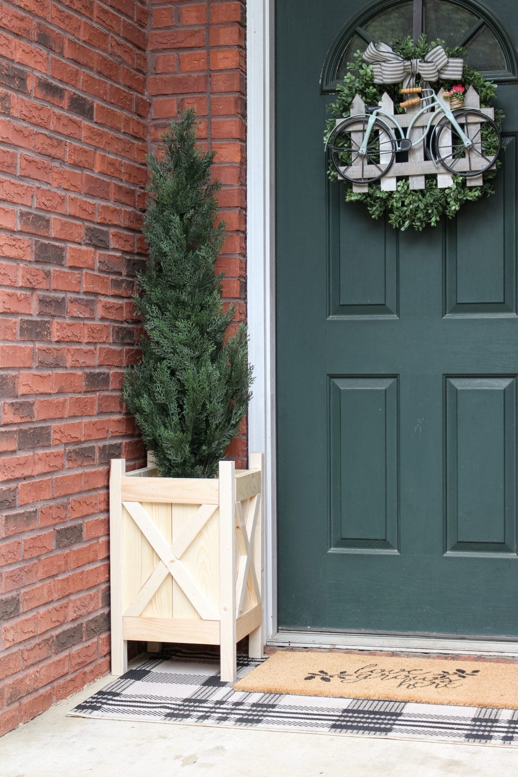 Easy DIY Wood Planter Box Tutorial