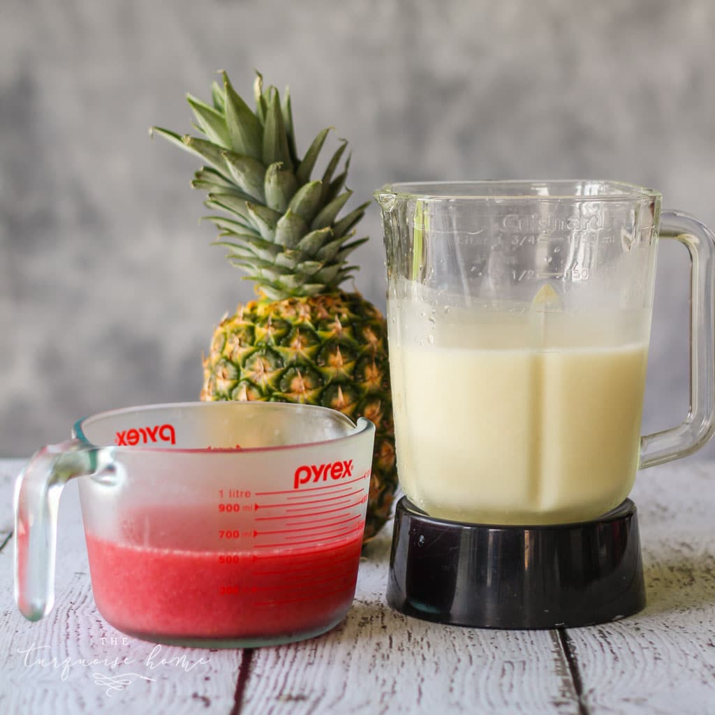 This Lava Flow Cocktail will make you feel like you're hanging out on the beach! A traditional Hawaiian drink! ---> two conceptions mixed together