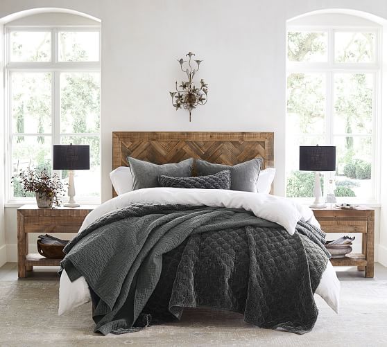 Stunning Farmhouse Bedding to Refresh Your Room