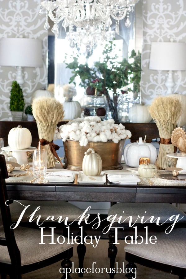 black and gold tablescape