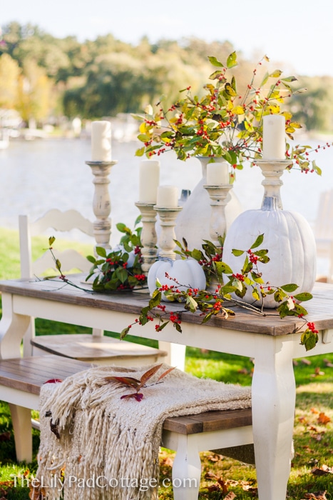 lily pad cottage lakeside thanksgiving table decor