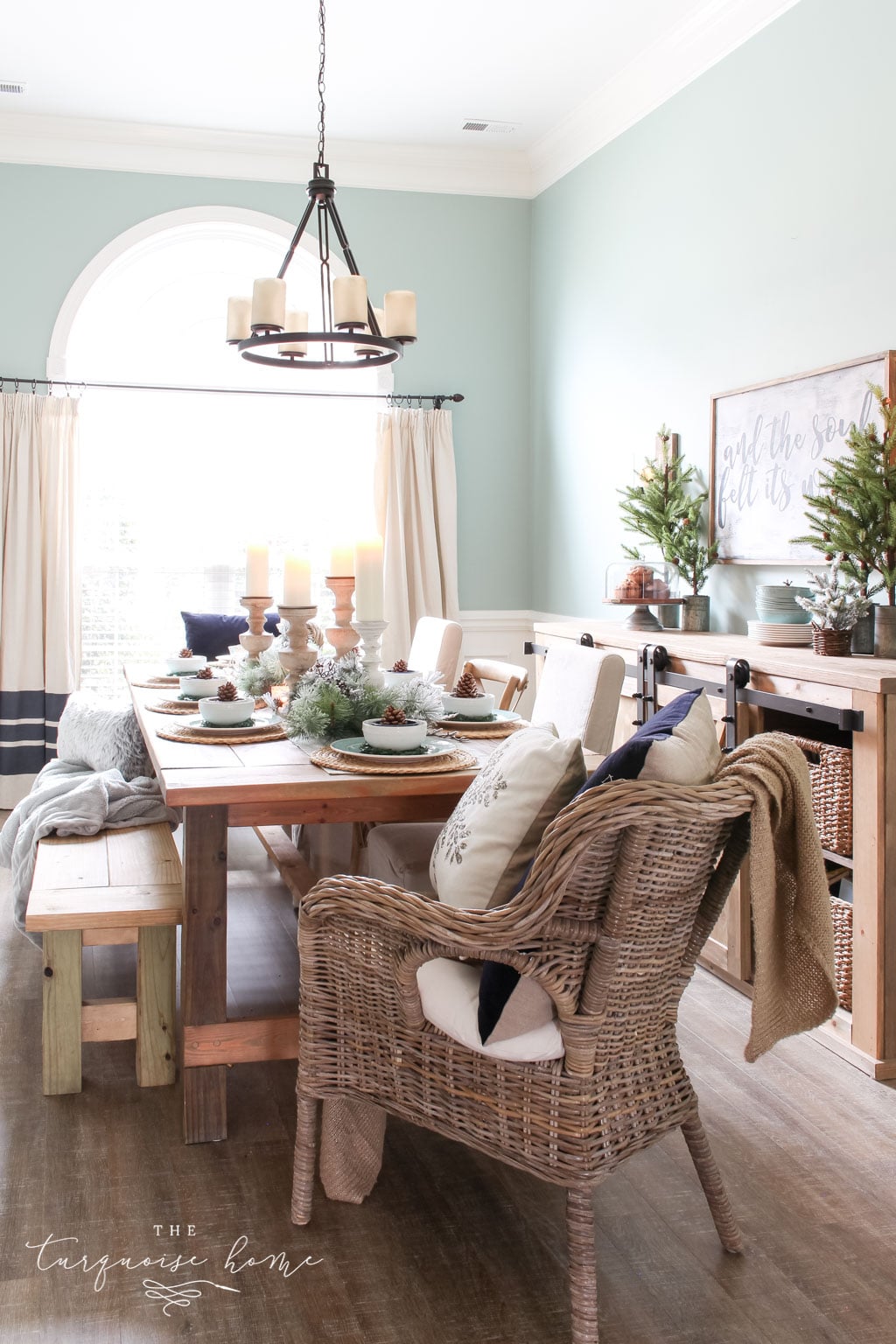 A Winter Wonderland Dining Room & Table Styling