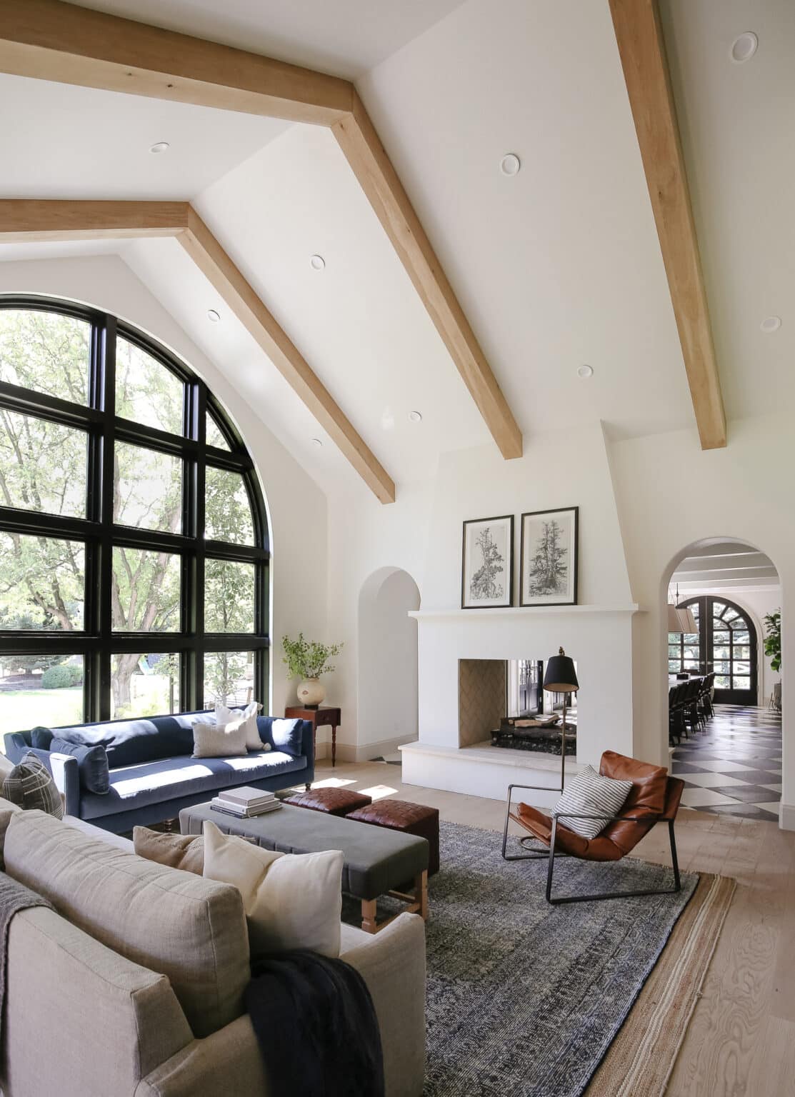 alabaster living room walls