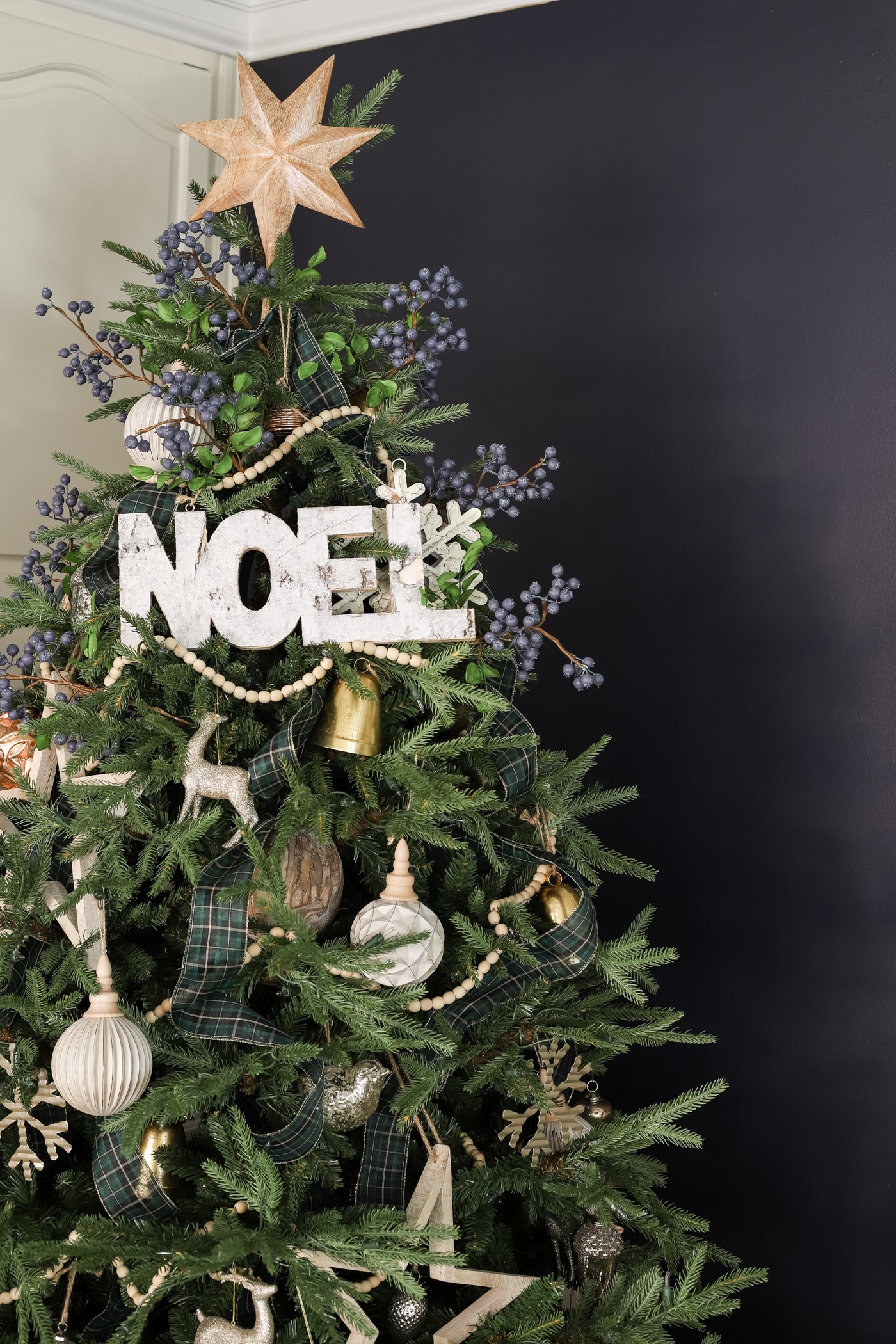 Blue and Green Plaid Themed Christmas Tree