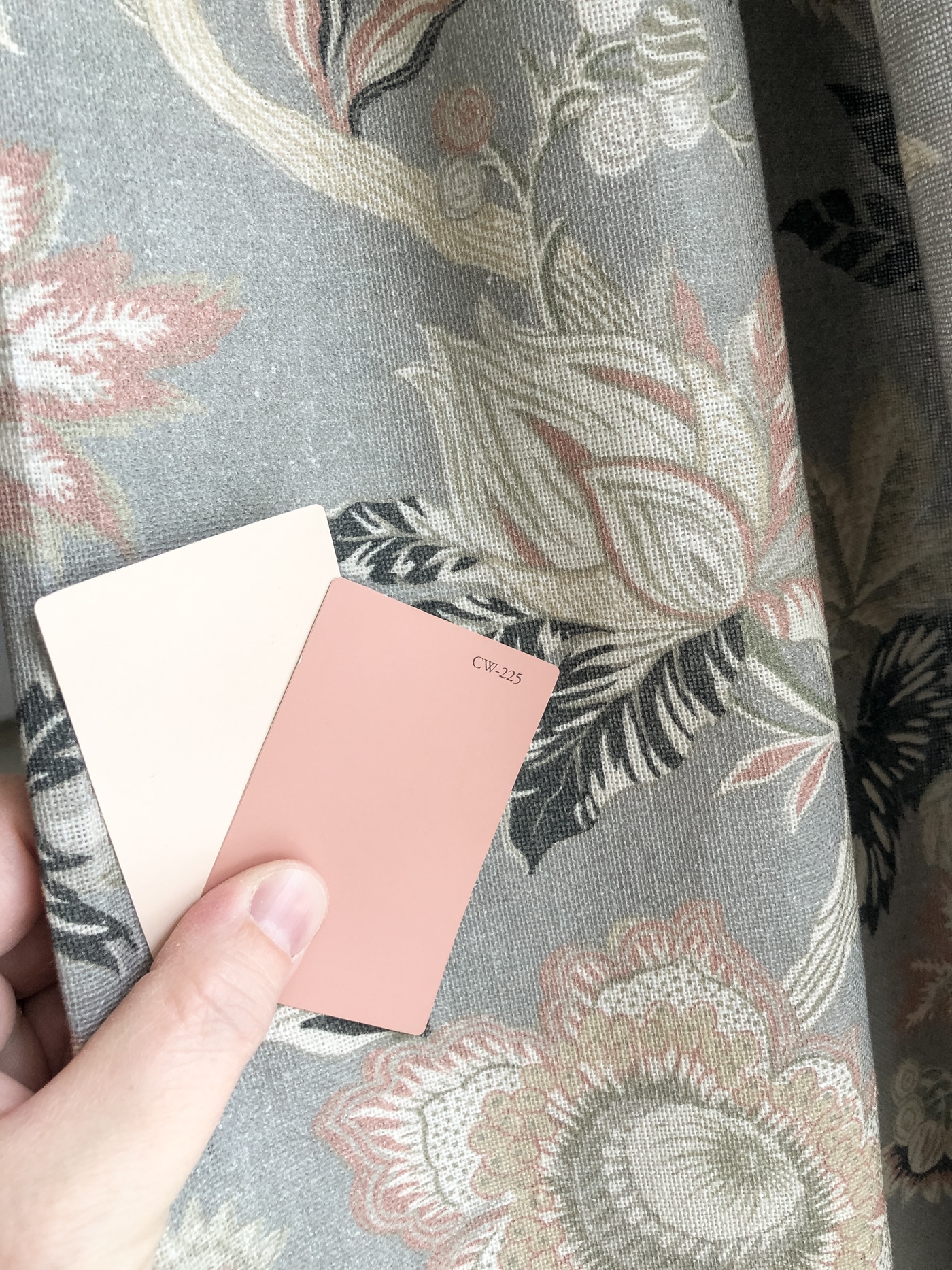 How to Choose a Paint Color