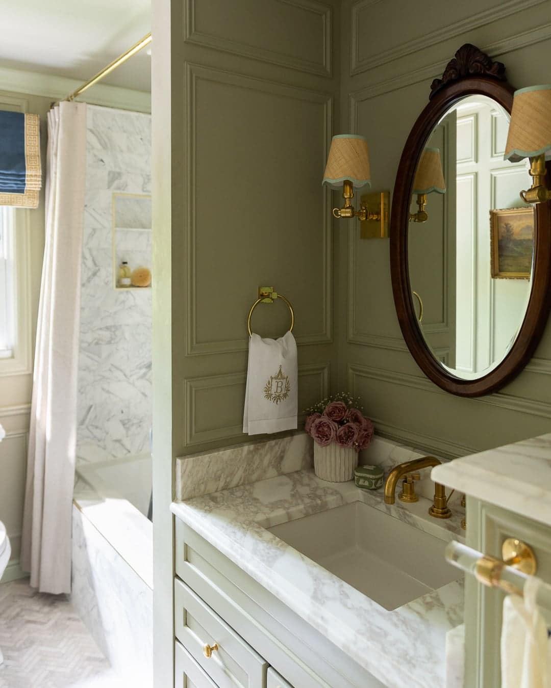 Green Painted Classic Bathroom