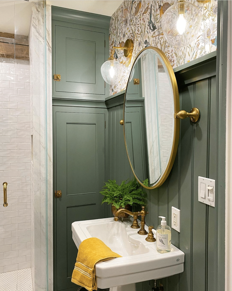 Green Smoke by Farrow & Ball in a bathroom