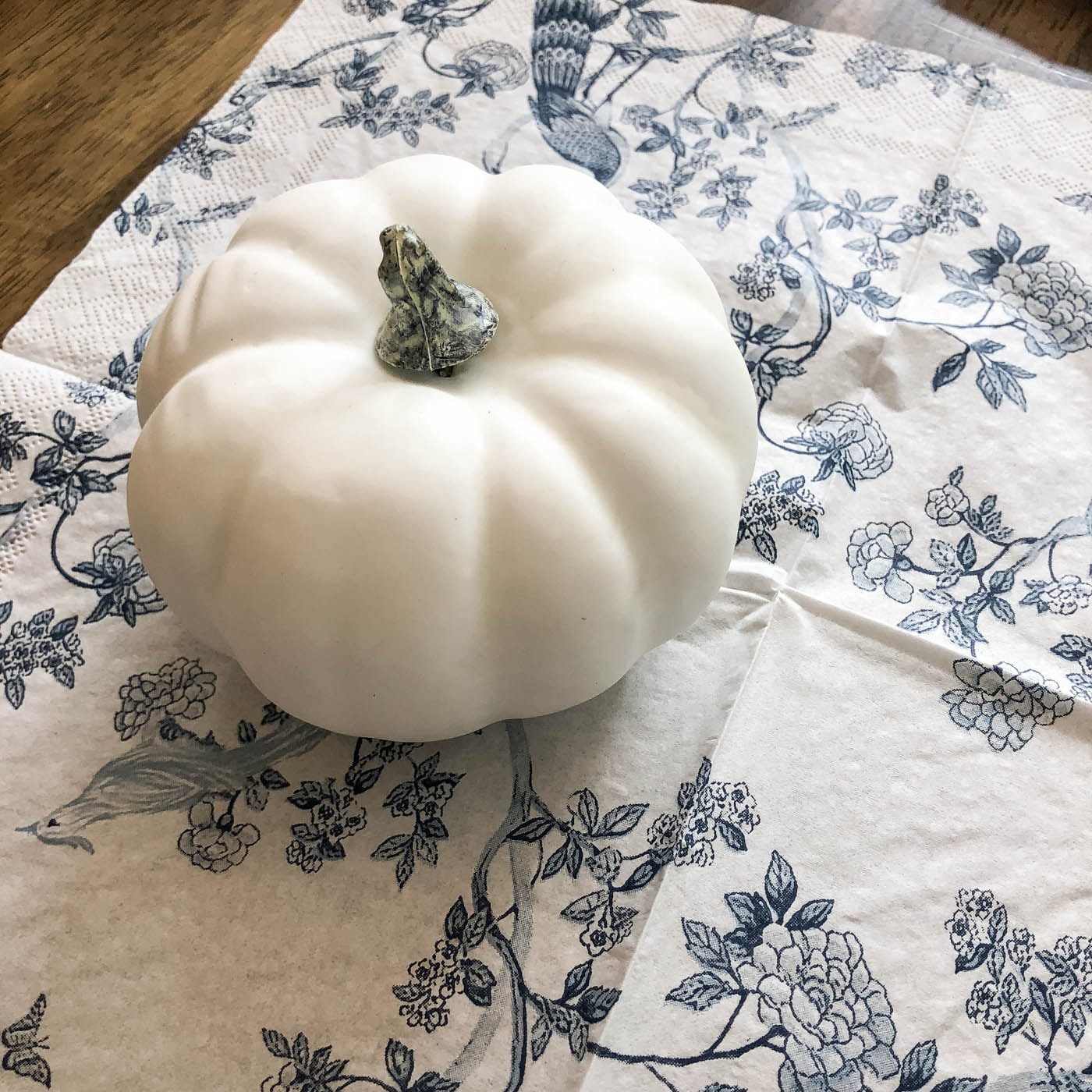 How to make a chinoiserie pumpkin | Learn how to make beautiful blue and white chinoiserie pumpkins with 3 supplies and a few hours of time. It's the perfect, easy fall craft.