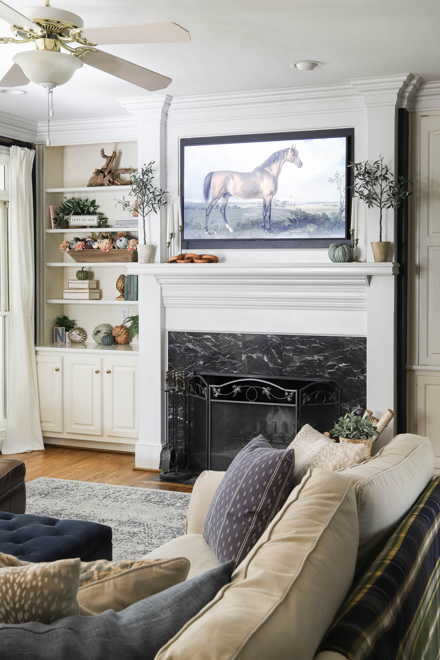 25 Fall Mantel Decor Ideas