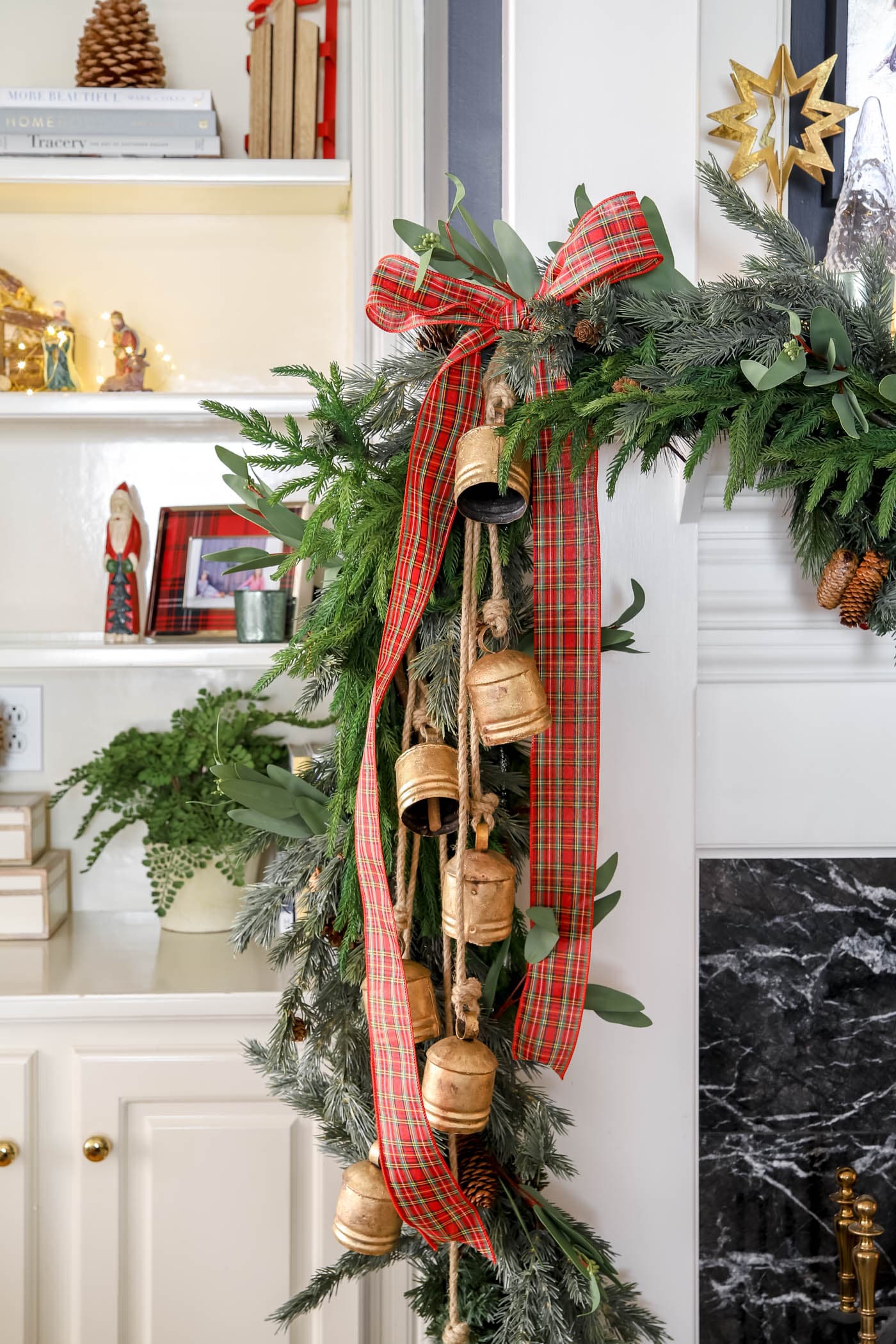 How to Decorate with Christmas Bells (7+ Ideas to Try)