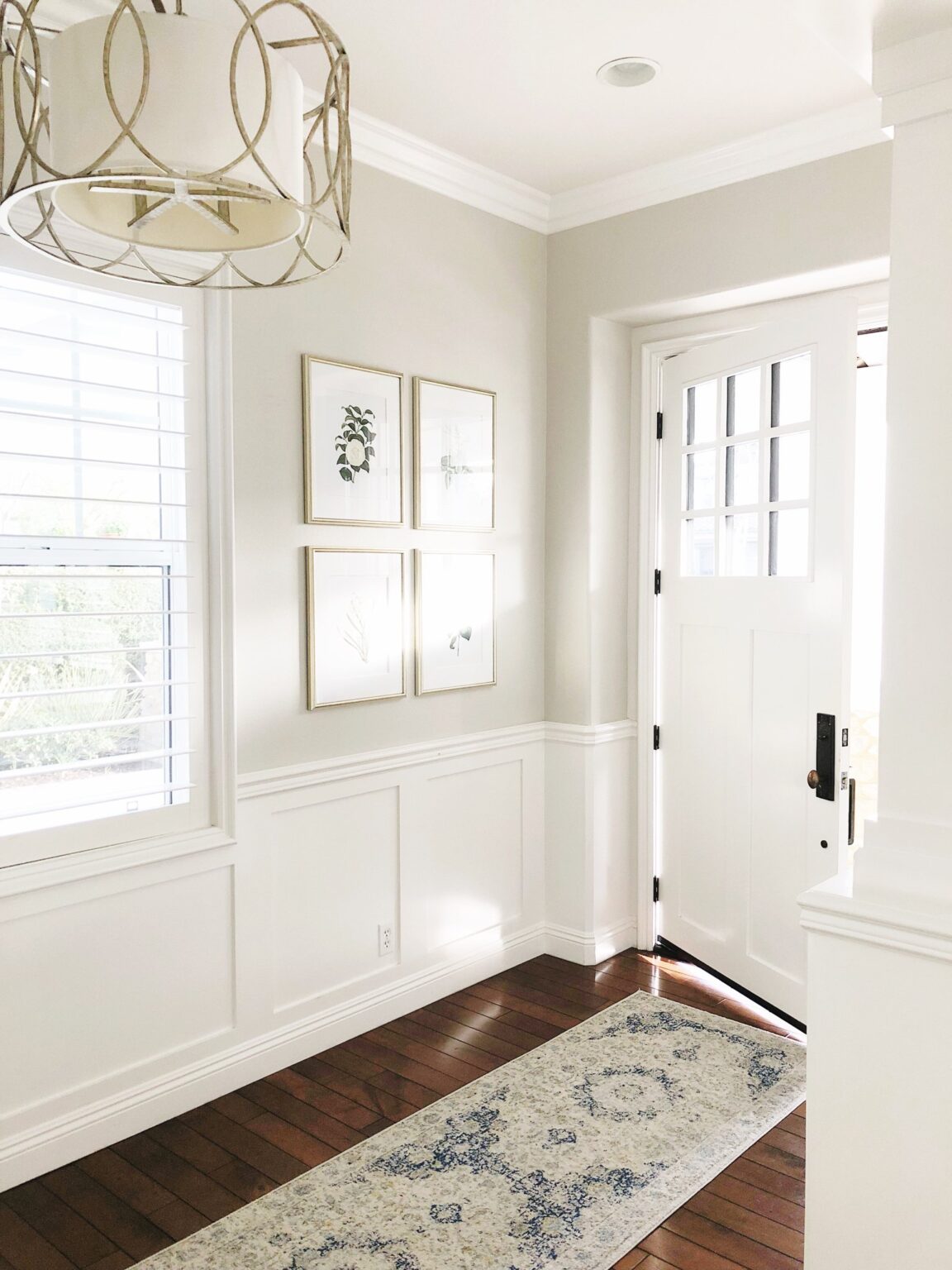 Pale Oak Entry Way