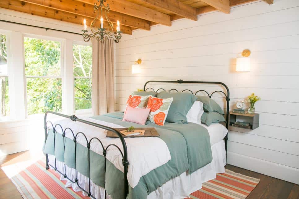 Shiplap in Bedroom