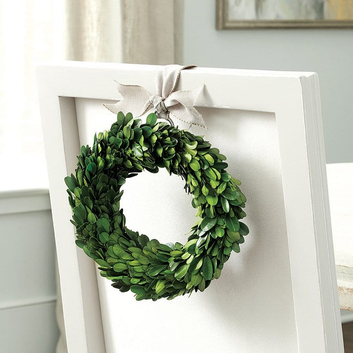 preserved boxwood mini wreath