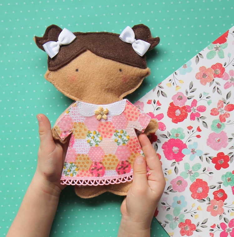 Felt Paper Doll + Free Pattern