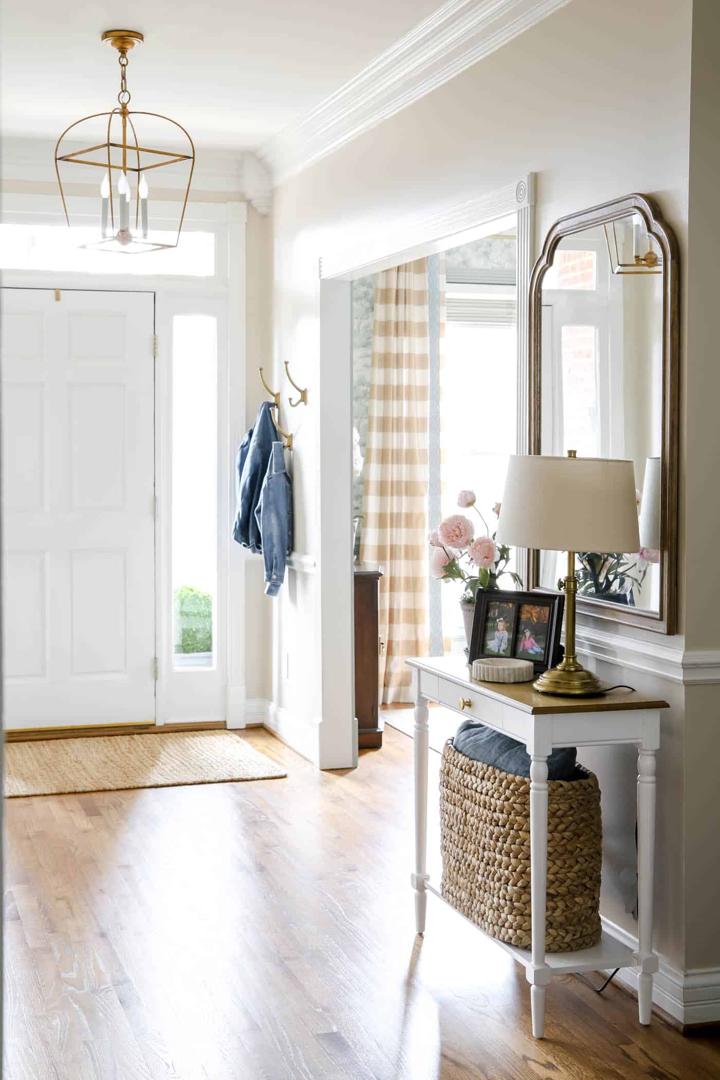 foyer light