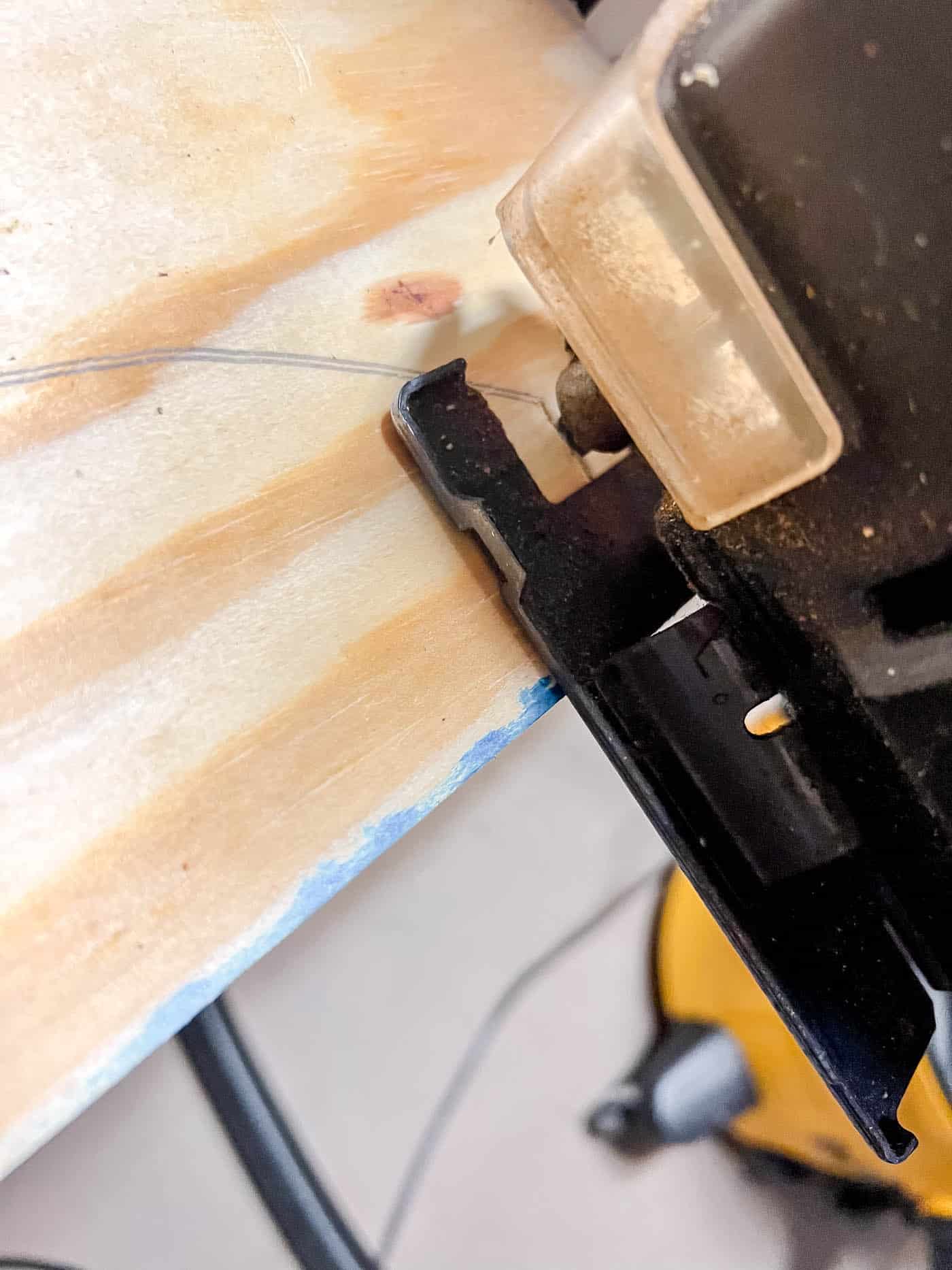 jig saw to cut cornice board