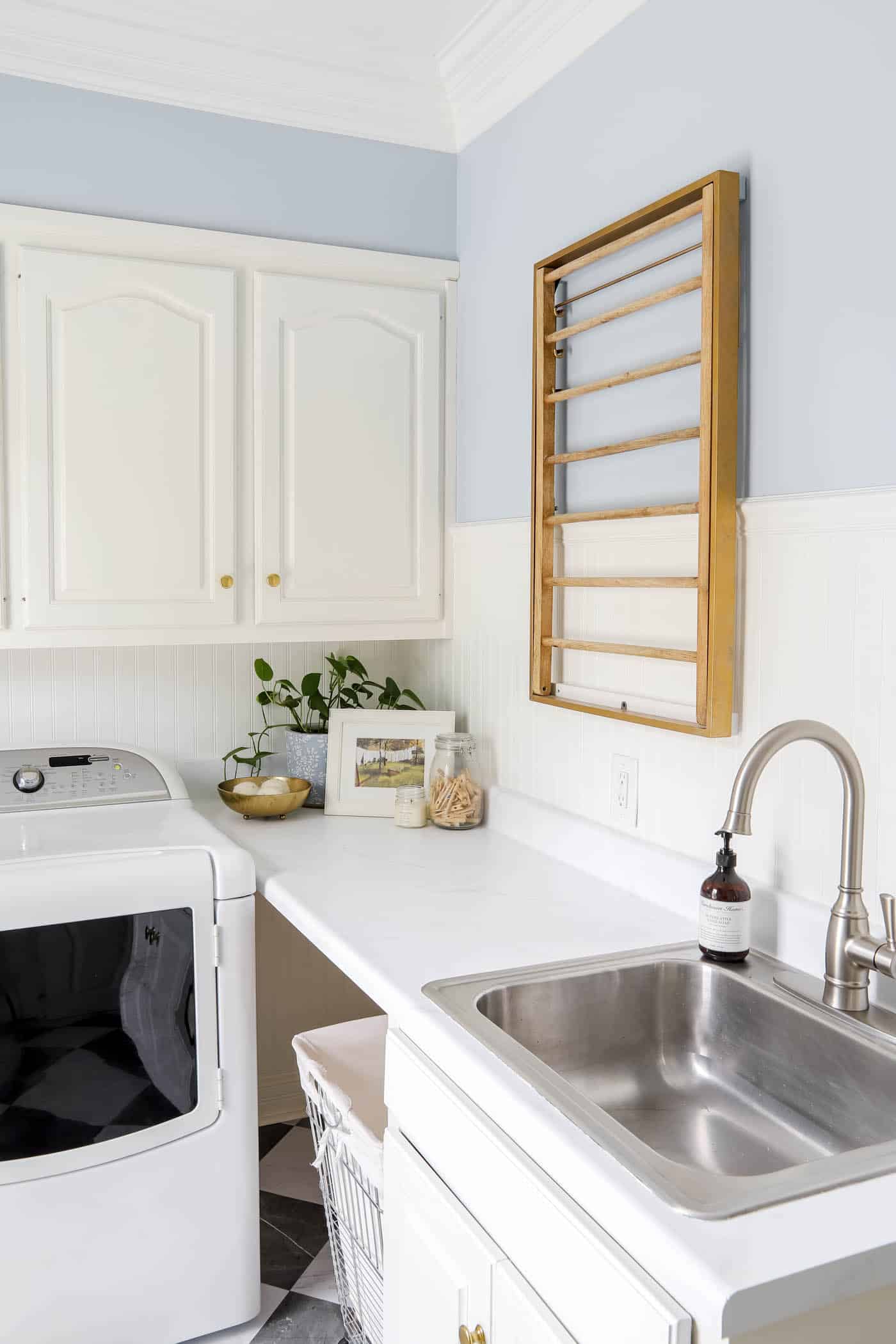 Laundry room with sink and counter space