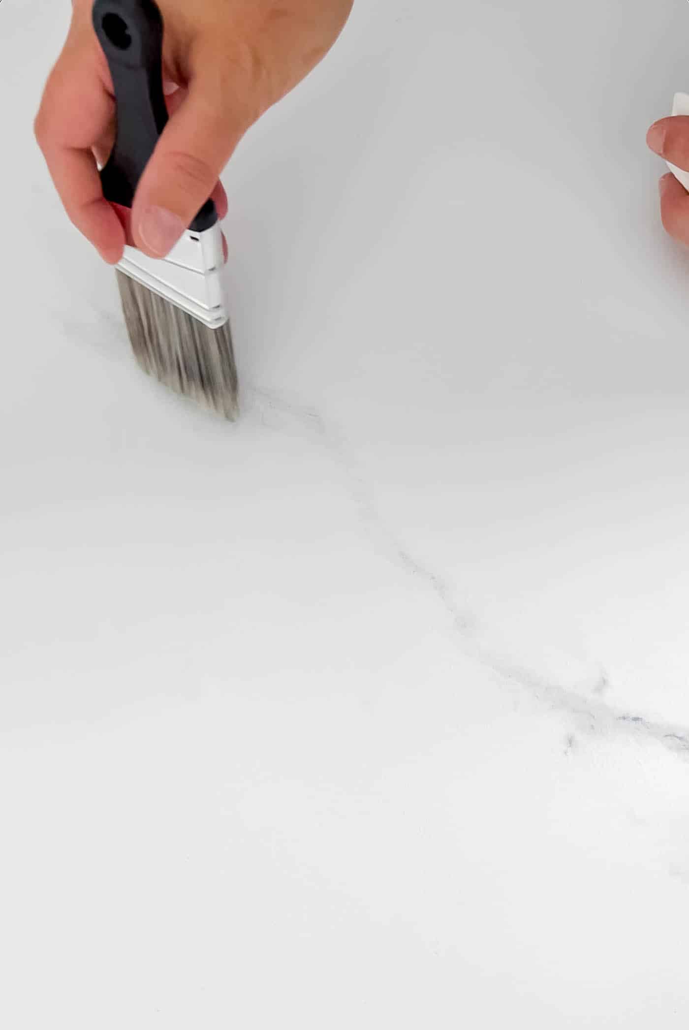 Brush the gray veins