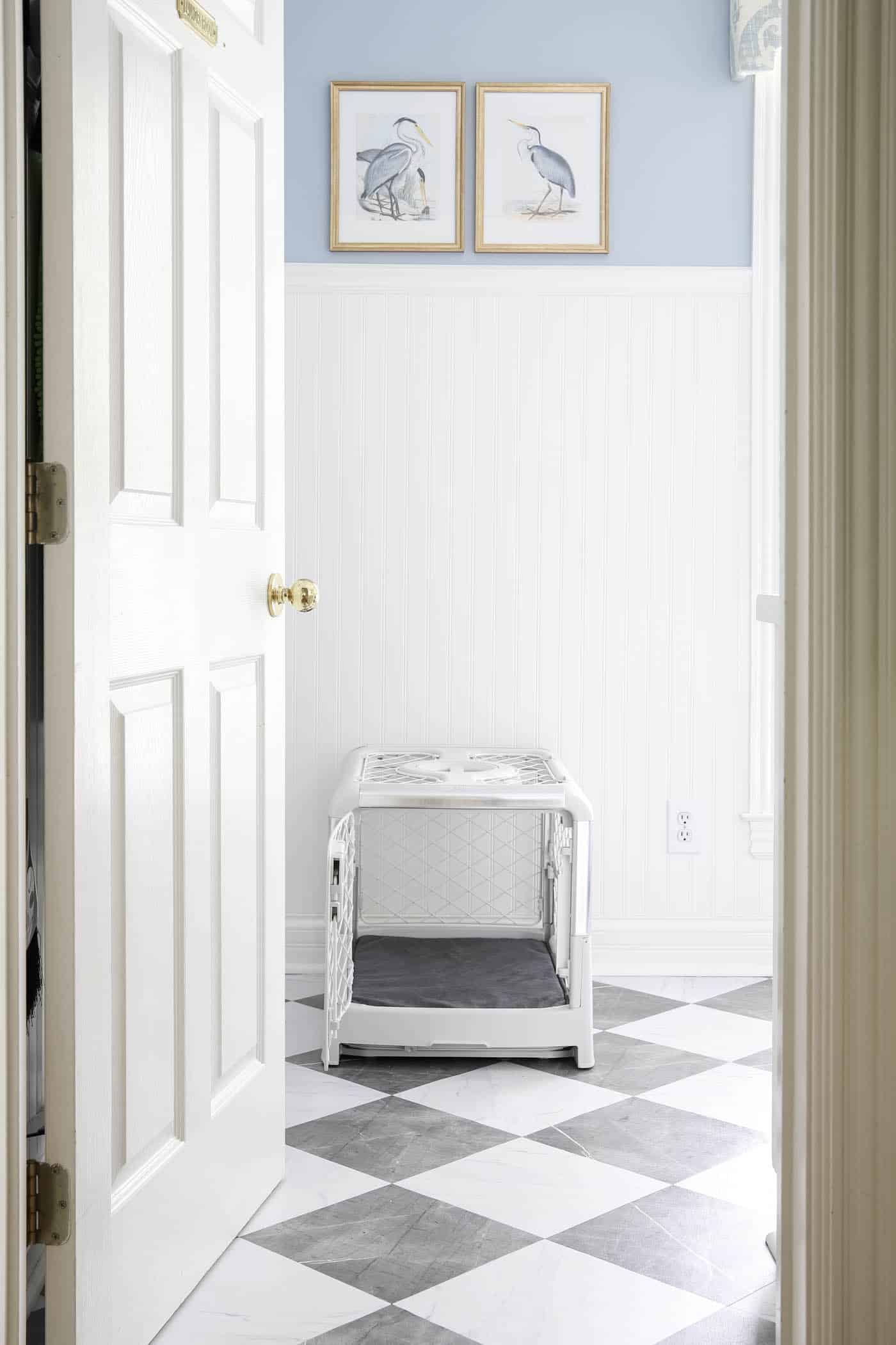 10+ Chic Dog Crate Furniture Ideas