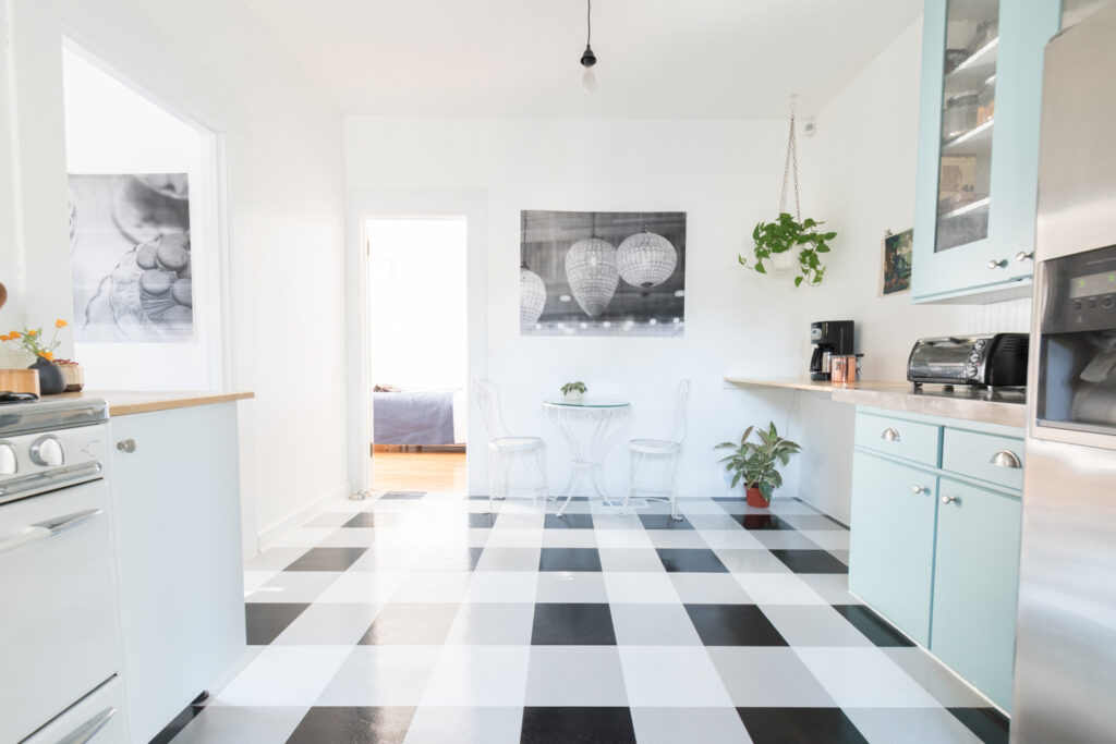 vinyl floor in plaid pattern