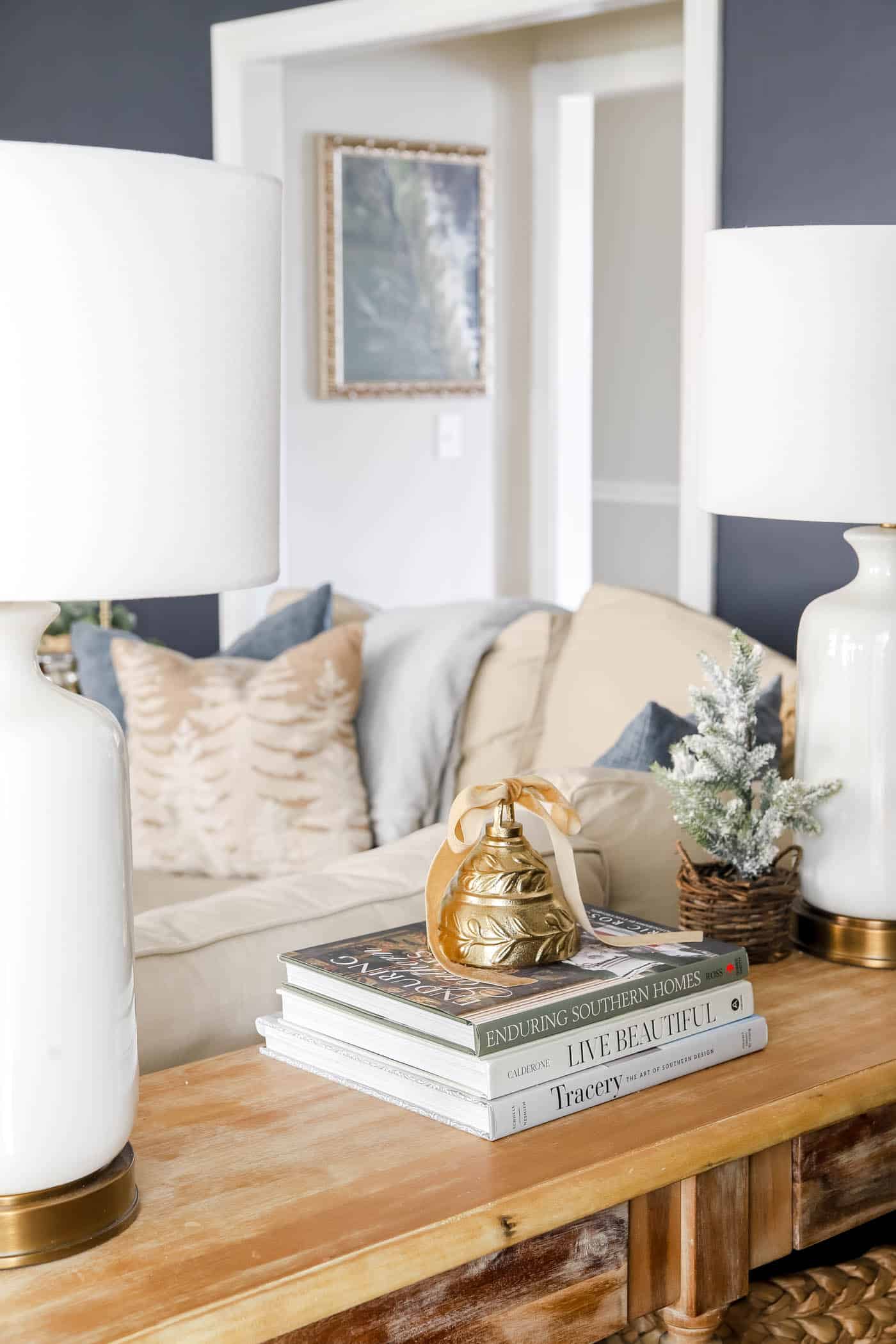 After Christmas Winter Decorating Ideas (How to Cozy Up Your Home Until Spring)