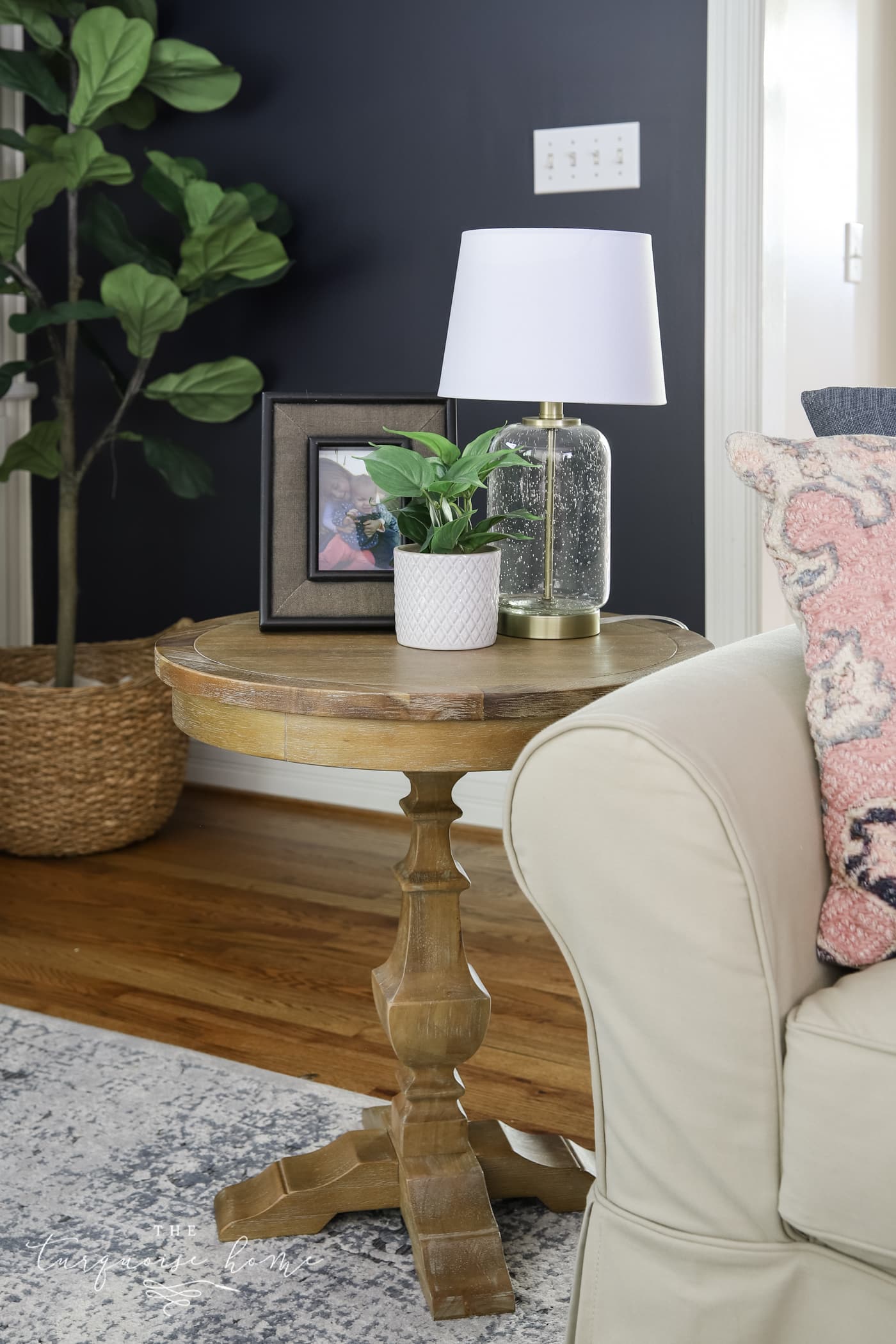 how to style an end table