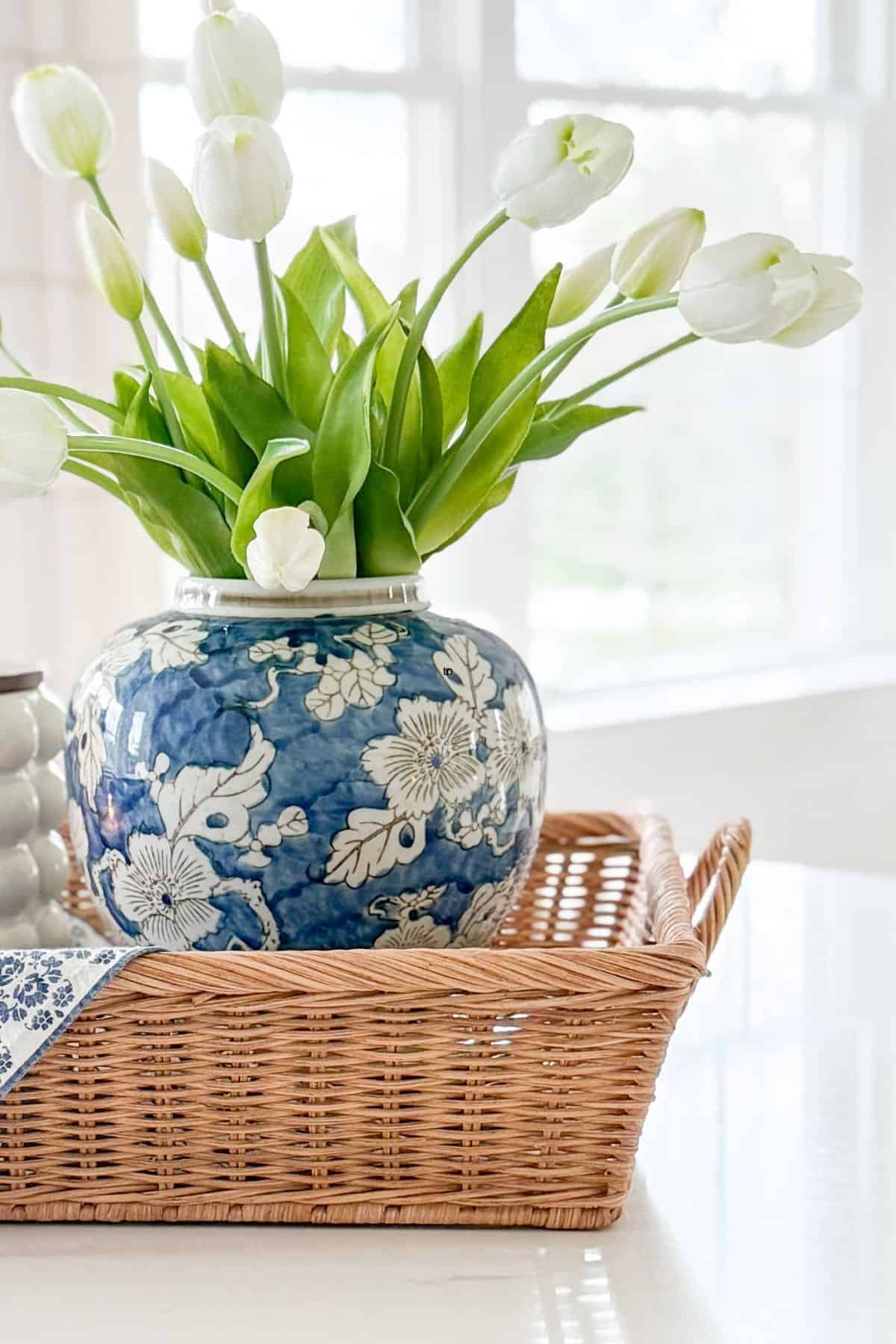 Classic Decorating Ideas, End Table Styling & Color Schemes (HSS #513)