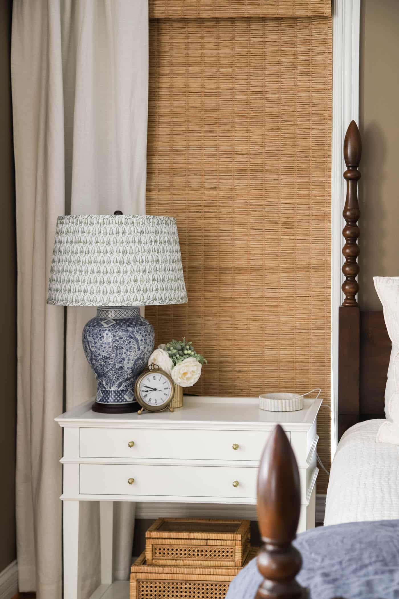 Summer to Fall Decorating Ideas, Bamboo Shades and Dried Hydrangeas (HSS #516)