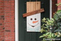 How to Make a Rustic Snowman Door Hanger for Winter